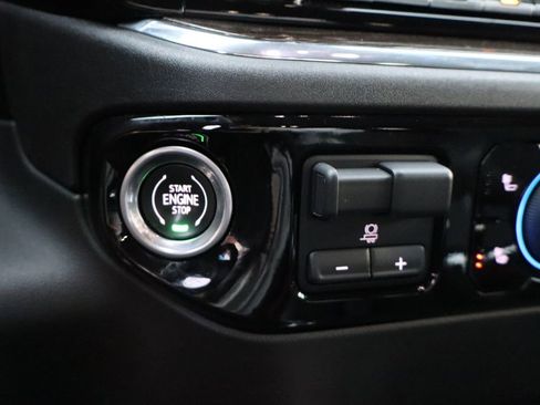 Used 2023 Chevrolet Silverado 1500 RST w/ Convenience Package II image 21