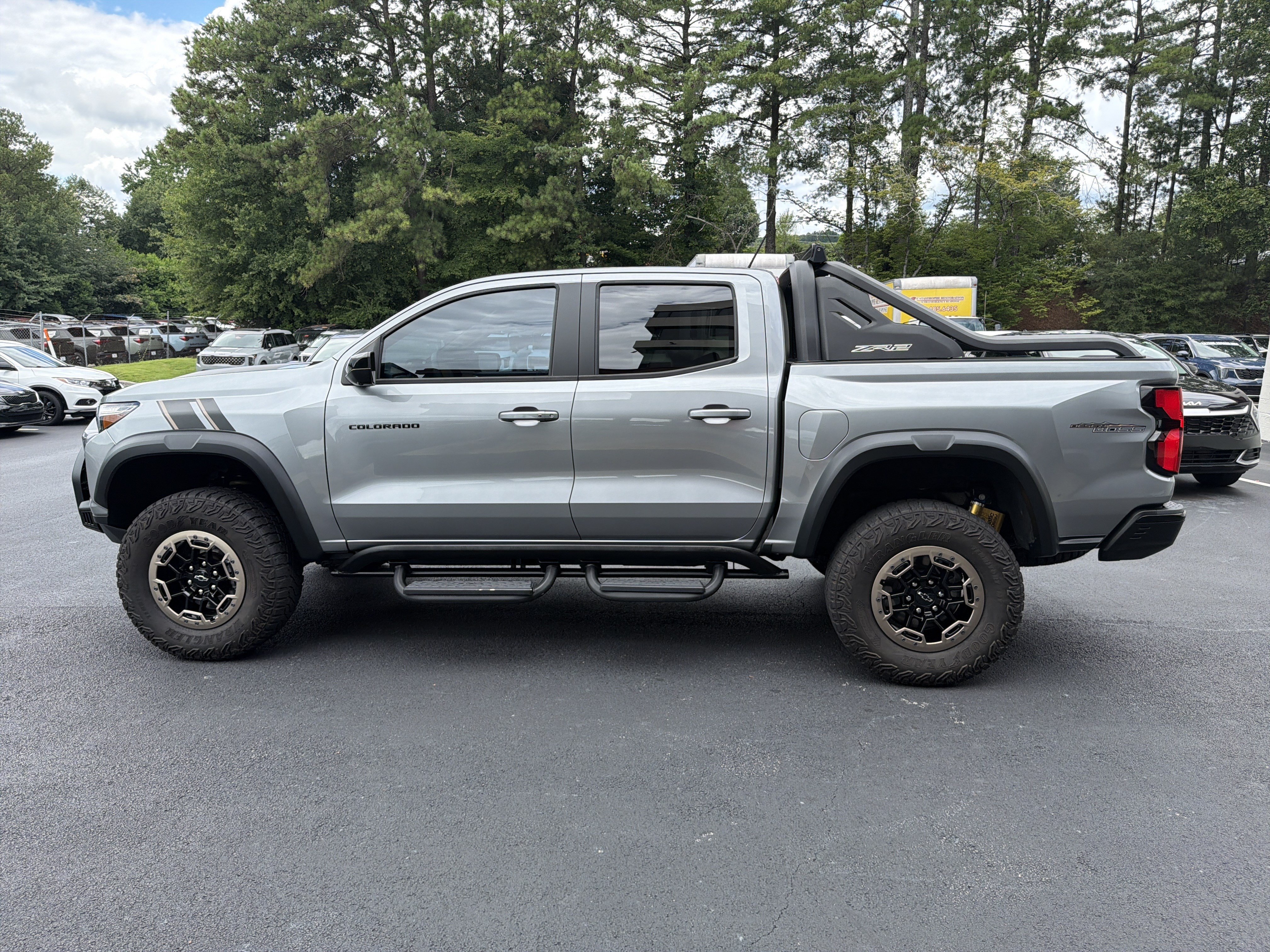 Used 2023 Chevrolet Colorado ZR2 w/ Desert Boss Special Edition AWD/4WD image 4