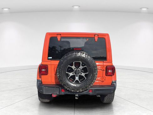 Used 2018 Jeep Wrangler Rubicon AWD/4WD image 4