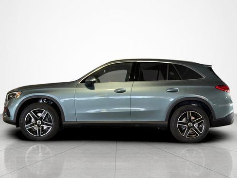 New 2026 Mercedes-Benz GLC 300 image 2