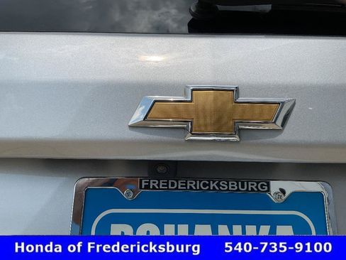 Used 2021 Chevrolet Equinox LS w/ LS Convenience Package FWD image 14