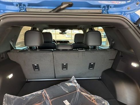 New 2026 GMC Terrain AT4 w/ Convenience Package III image 24