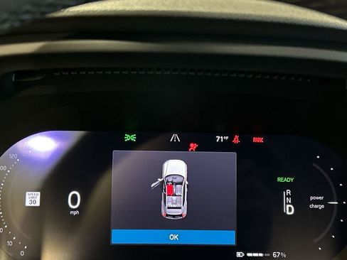 Certified 2023 Volvo XC40 Recharge Ultimate w/ Protection Package Premier AWD/4WD image 15