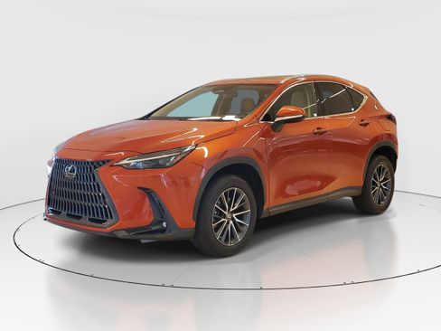 Used 2023 Lexus NX 350 AWD image 3
