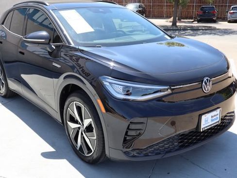 Used 2025 Volkswagen ID.4 Pro S RWD image 3