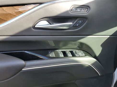 Certified 2023 Cadillac Escalade Sport Platinum w/ LPO, ONYX Package image 51