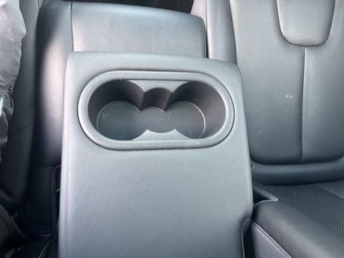 Used 2019 Hyundai Santa Fe Limited image 14