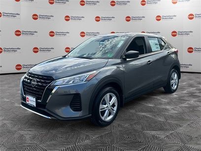 New 2025 Nissan Kicks S