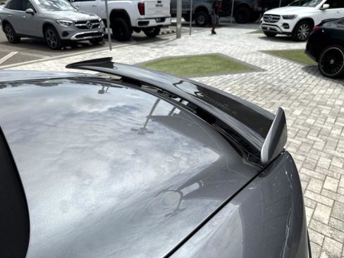 Used 2020 Jaguar F-TYPE SVR AWD/4WD image 10