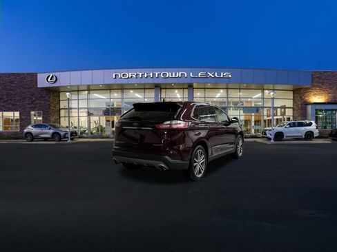 Used 2019 Ford Edge Titanium w/ Equipment Group 301A image 24