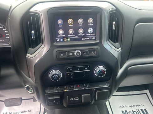 Used 2023 Chevrolet Silverado 1500 Custom image 15
