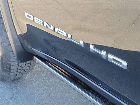 Certified 2022 GMC Sierra 2500 Denali w/ Denali Ultimate Package image 33