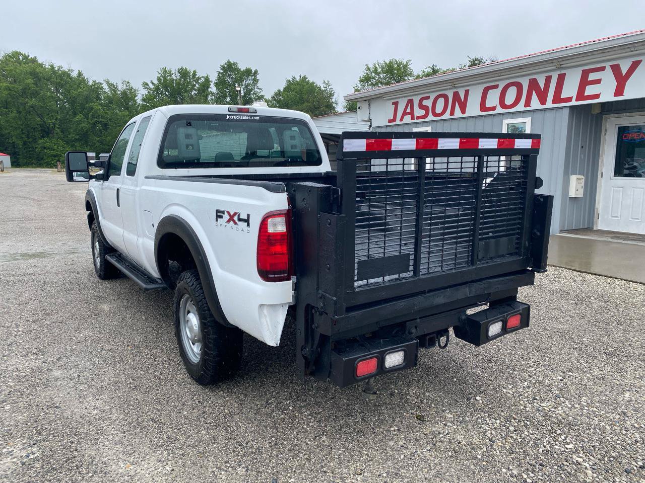 Used 2012 Ford F350 4x4 SuperCab Super Duty image 6