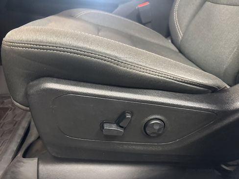 Used 2021 RAM 1500 Big Horn image 29