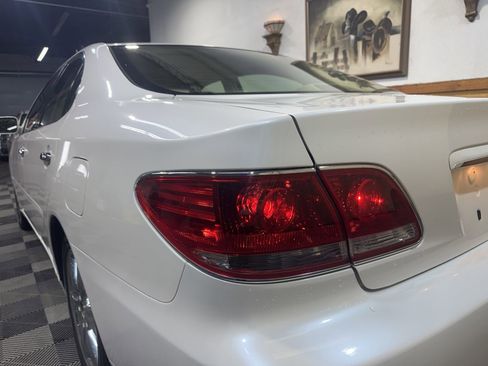 Used 2005 Lexus ES 330 image 8