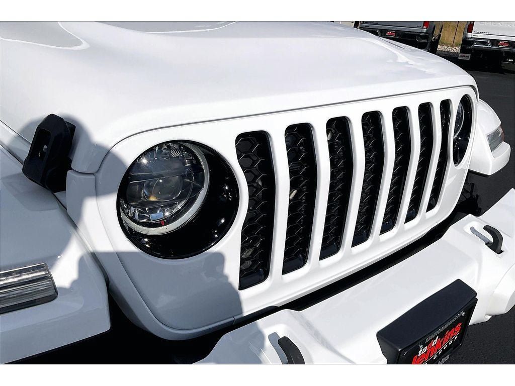 Used 2023 Jeep Gladiator Overland AWD/4WD image 30