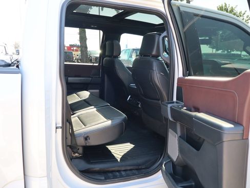 Used 2022 Ford F150 Lariat w/ Equipment Group 502A High AWD/4WD image 29
