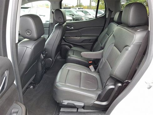 Certified 2023 GMC Acadia SLT image 11