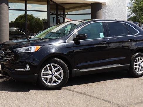 Used 2021 Ford Edge SEL w/ Cargo Accessory Package AWD/4WD image 3