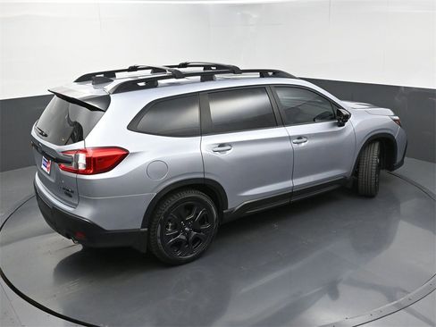 Used 2024 Subaru Ascent Onyx Edition image 36