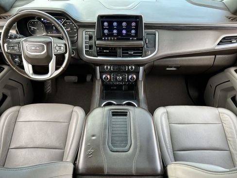 Used 2021 GMC Yukon SLT w/ Rear Media and Nav Package image 20