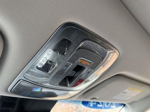 Certified 2024 Genesis GV70 2.5T Advanced w/ Advanced Package image 28