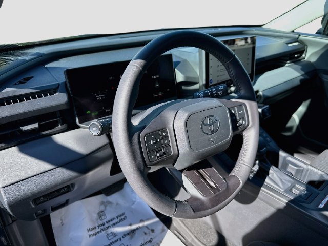 Used 2026 Toyota RAV4 XLE Premium AWD/4WD image 9