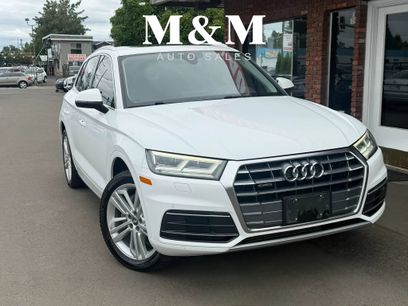 Used 2018 Audi Q5 2.0T Premium Plus w/ Premium Plus Package