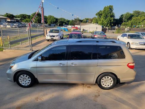 Used 2007 Honda Odyssey Touring image 6