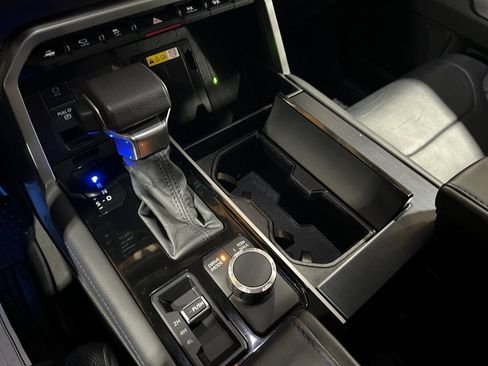 Used 2023 Toyota Tundra Platinum w/ Advanced Package image 35