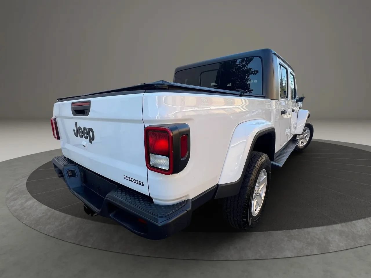 Used 2020 Jeep Gladiator Sport w/ Quick Order Package 24S AWD/4WD image 5