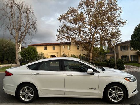 Used 2018 Ford Fusion S image 7