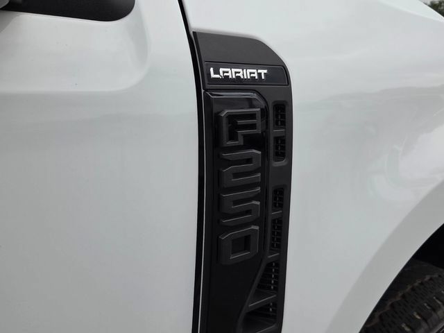 Used 2024 Ford F250 Lariat w/ Lariat Ultimate Package AWD/4WD image 15
