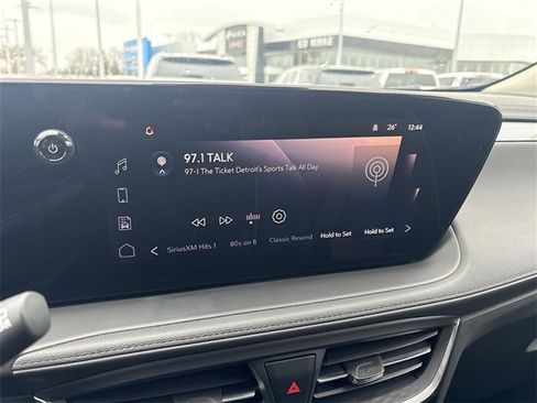 Certified 2024 Buick Encore GX Avenir image 13