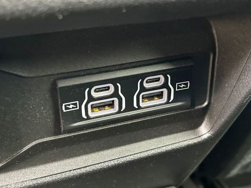 Used 2022 Jeep Grand Cherokee L Laredo RWD image 24