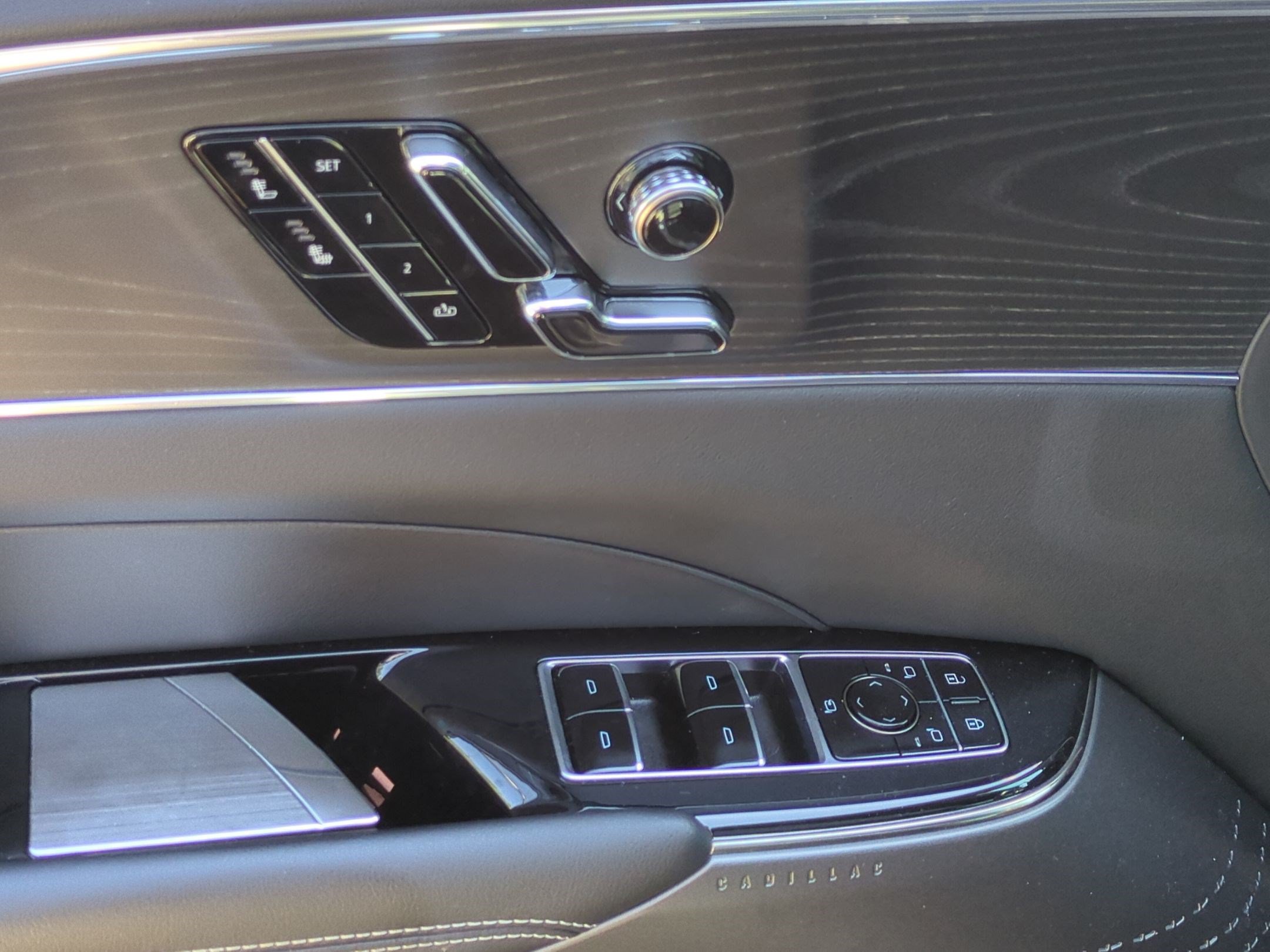Used 2024 Cadillac Lyriq Sport w/ LPO, Floor Liner Package AWD/4WD image 14