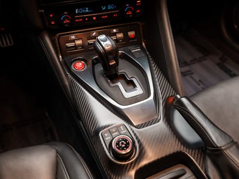 Used 2020 Nissan GT-R Premium w/ Premium Interior Package AWD/4WD image 57