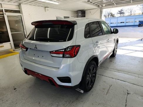 Used 2023 Mitsubishi Outlander Sport LE image 10