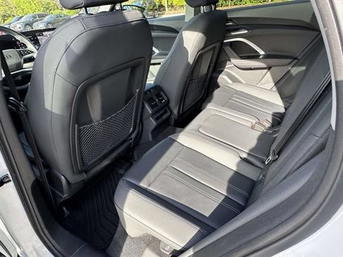 Used 2025 Audi Q5 Premium Plus w/ Premium Plus AWD/4WD image 14
