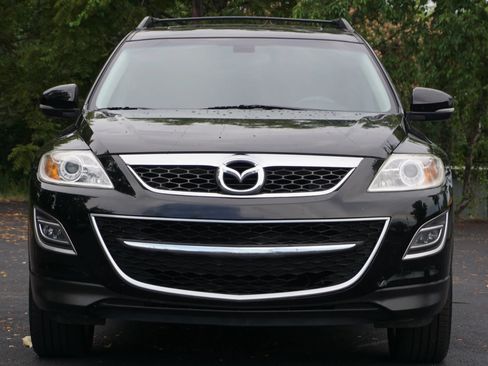 Used 2011 MAZDA CX-9 Grand Touring w/ Moonroof & Bose Audio Pkg FWD image 2