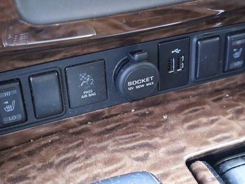 Used 2019 Nissan Armada SV w/ Driver Package RWD image 24