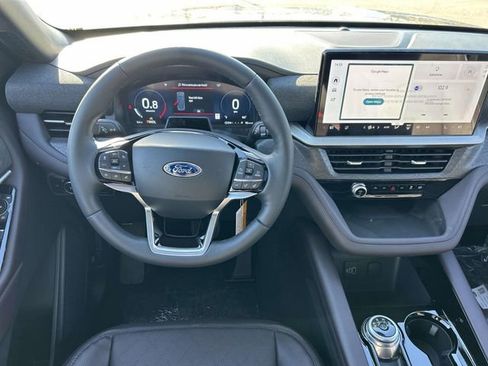 New 2026 Ford Explorer Platinum image 11