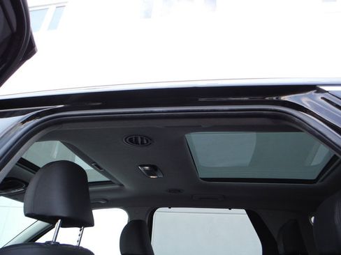 Used 2023 Hyundai Palisade Limited AWD/4WD image 11