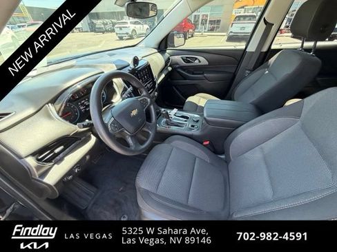 Used 2020 Chevrolet Traverse LS w/ LPO, Cargo Package FWD image 8