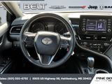 Used 2022 Toyota Camry SE image 5