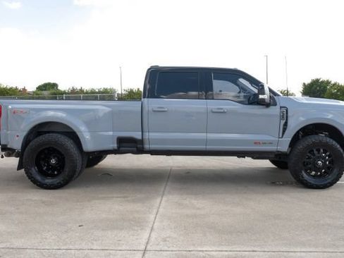 Used 2024 Ford F350 Limited w/ FX4 Off-Road Package AWD/4WD image 11