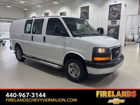 Certified 2021 GMC Savana 2500 w/ Driver Convenience Package image 22