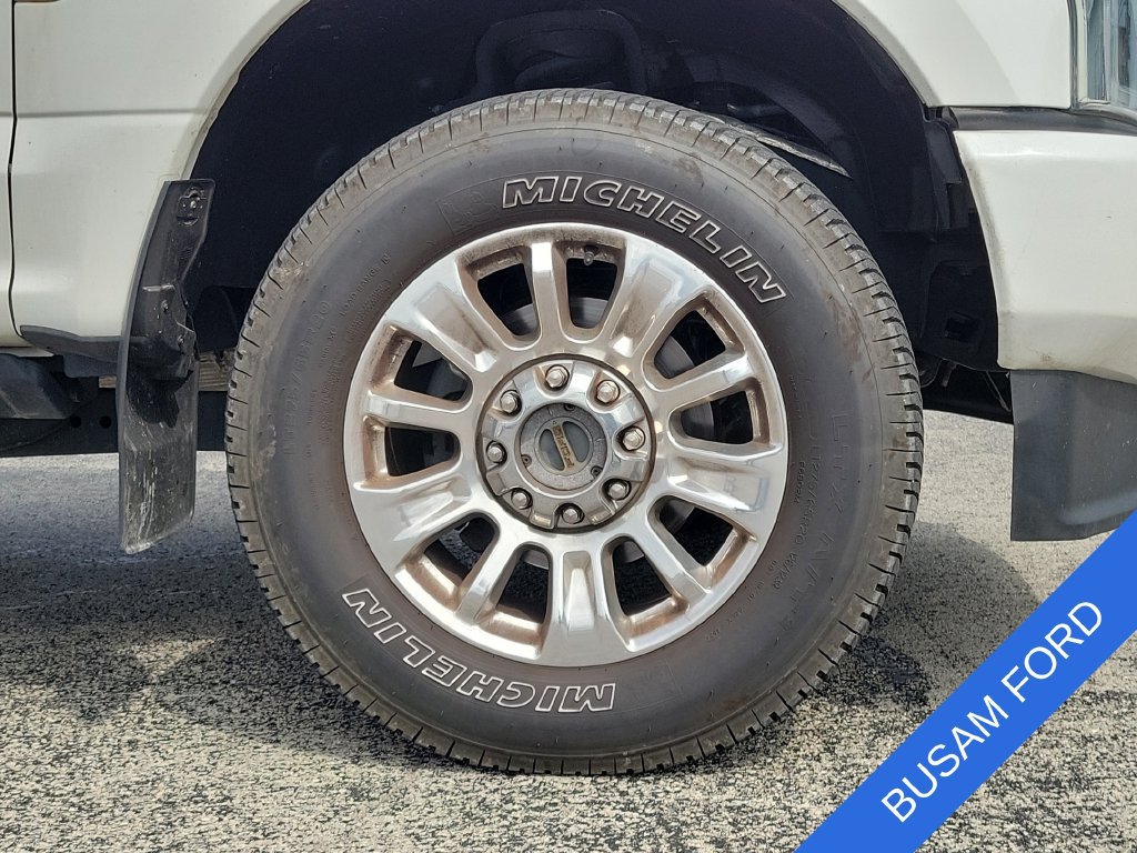 Used 2022 Ford F350 Limited AWD/4WD image 8