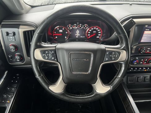 Used 2015 GMC Sierra 3500 Denali image 24