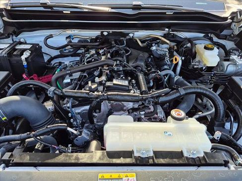 Certified 2025 Toyota Tacoma TRD Sport AWD/4WD image 21